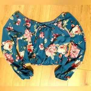 Cute crop top size Xs